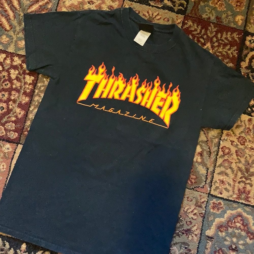 Thrasher Tee. T-shirt Size small